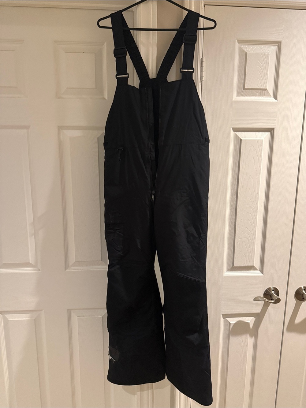 Columbia Men’s Black Snow Bib Overalls
